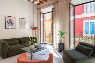 Piso en venta en La Goleta - San Felipe Neri en Málaga