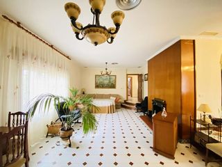 Chalet en venta en Zubia (La)