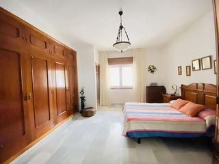 Chalet en venta en Zubia (La)