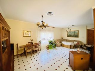 Chalet en venta en Zubia (La)