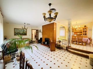 Chalet en venta en Zubia (La)