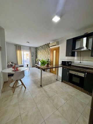 Piso en venta en Roquetas Centro en Roquetas de Mar