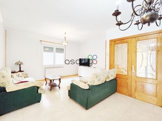 Casa adosada en venta en Cabanillas del Campo