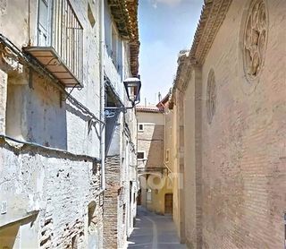 Casa adosada en venta en Tarazona