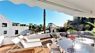 Piso en venta en Nueva Andalucía centro en Marbella