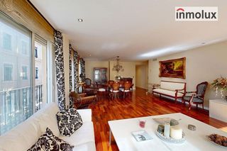 Piso en venta en Centro en Alicante