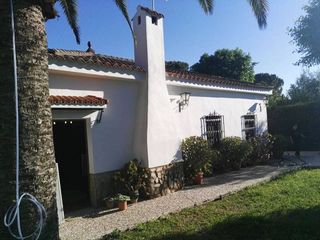 Casa en venta en Carmona