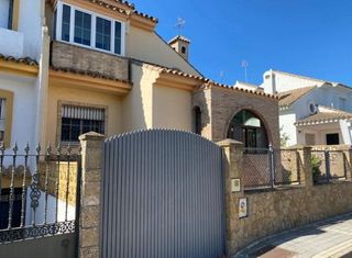 Casa pareada en venta en Virgen del Mar - Zona Mercadona en Rota