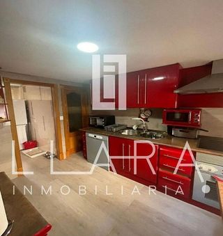 Casa adosada en venta en Lucena
