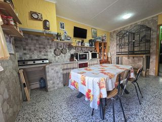 Casa adosada en venta en Centro en Alcanar