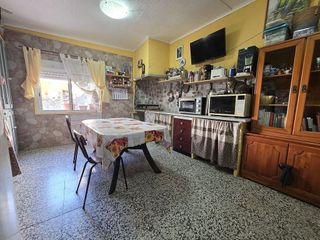 Casa adosada en venta en Centro en Alcanar