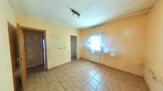 Chalet en venta en Olesa de Montserrat