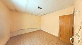 Chalet en venta en Olesa de Montserrat