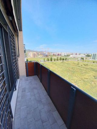 Piso en venta en Poniente-Norte - Miralbaida - Parque Azahara en Córdoba