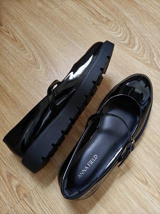 Bailarinas charol negras hebilla Anna Field