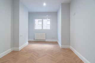 Piso en venta en Camino de Ronda - Rosaleda en Granada