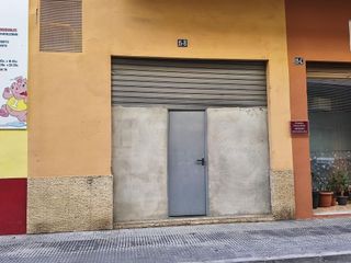 Local comercial en venta en Zona Piscinas en Burriana