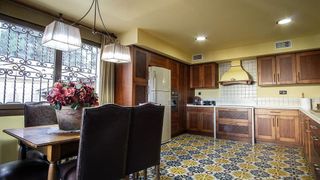 Chalet en venta en Elda