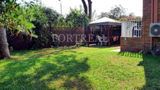 Casa pareada en alquiler en La Pineda en Castelldefels