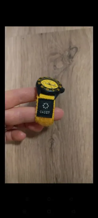 Orologio Quarzo Cinturino Velcro Giallo Nero