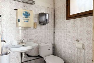 Local comercial en venta en Vinyets - Molí Vell en Sant Boi de Llobregat