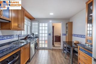 Casa adosada en venta en Motril pueblo en Motril