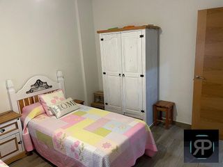 Casa adosada en venta en Tomelloso