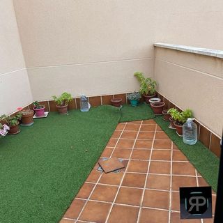 Casa adosada en venta en Tomelloso