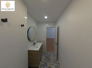 Piso en venta en Sanfeliu en Hospitalet de Llobregat, L´