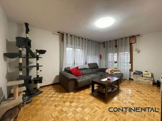 Piso en venta en Natahoyo en Gijón