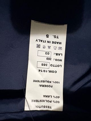 Giubbotto uomo rosso con cappuccio