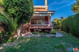 Chalet en venta en Califòrnia-Santa Madrona en Masnou