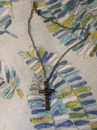 Colgante Cruz Death Note