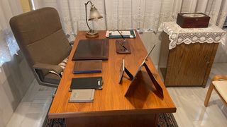 Mesa escritorio madera marrón