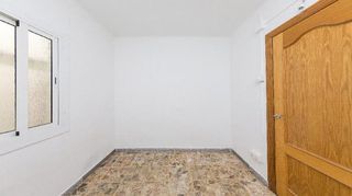 Piso en venta en Les Planes en Hospitalet de Llobregat, L´