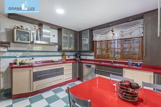 Chalet en venta en Barrio de la Vega en Monachil