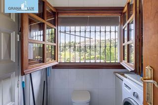 Chalet en venta en Barrio de la Vega en Monachil