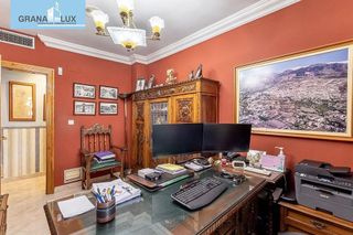 Chalet en venta en Barrio de la Vega en Monachil