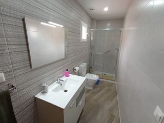 Casa adosada en venta en Tomelloso