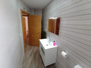 Casa adosada en venta en Tomelloso