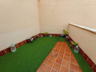 Casa adosada en venta en Tomelloso