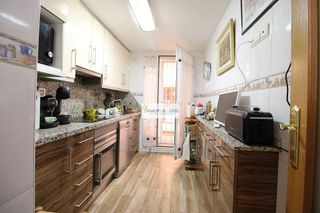 Piso en venta en Carolinas Bajas en Alicante