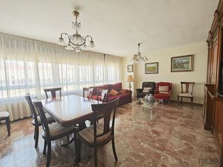 Piso en venta en Zona de Plaza de Barcelos en Pontevedra