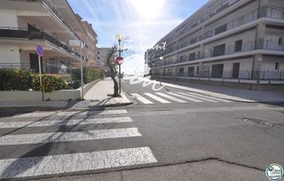 Piso en venta en Salatar en Roses