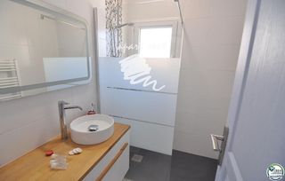 Piso en venta en Salatar en Roses