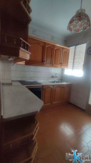 Piso en venta en Linares