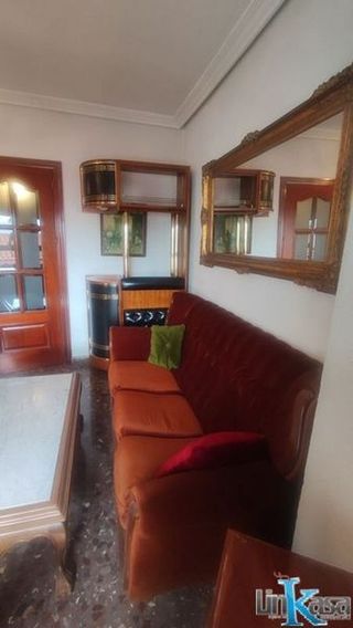 Piso en venta en Linares