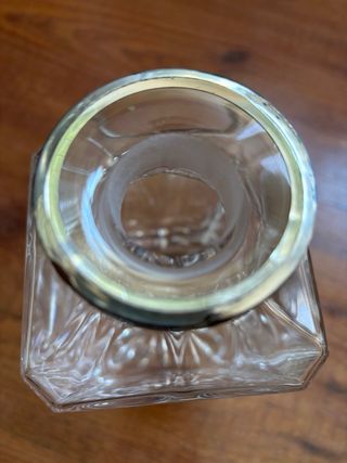 3 bottiglie di liquore antiche con etichette