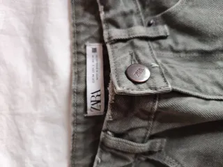Pantalón de Zara