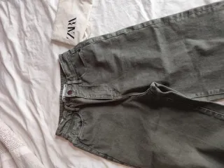Pantalón de Zara